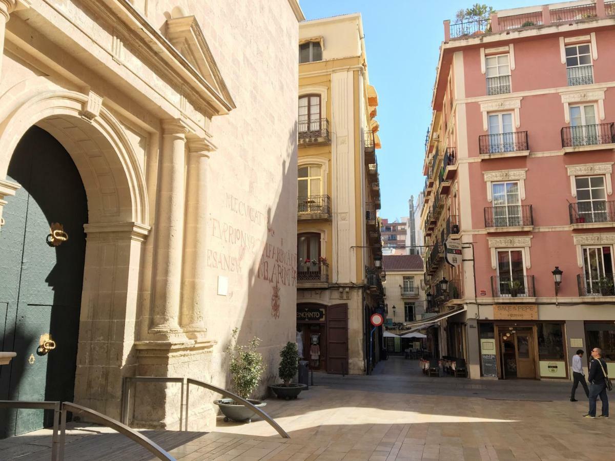 Munoz 2 * Alicante